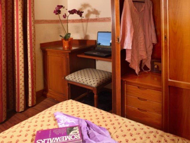 רומא Hotel Alessandrino מראה חיצוני תמונה