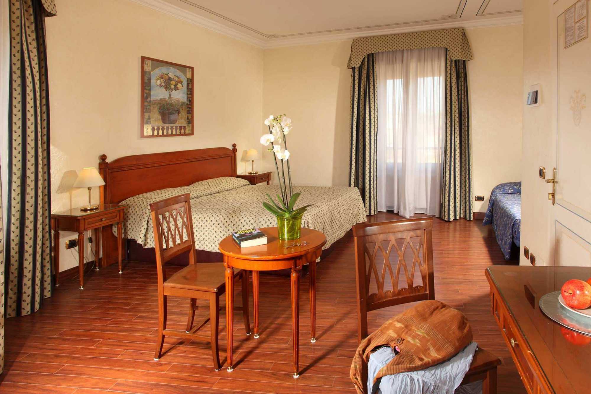 רומא Hotel Alessandrino מראה חיצוני תמונה
