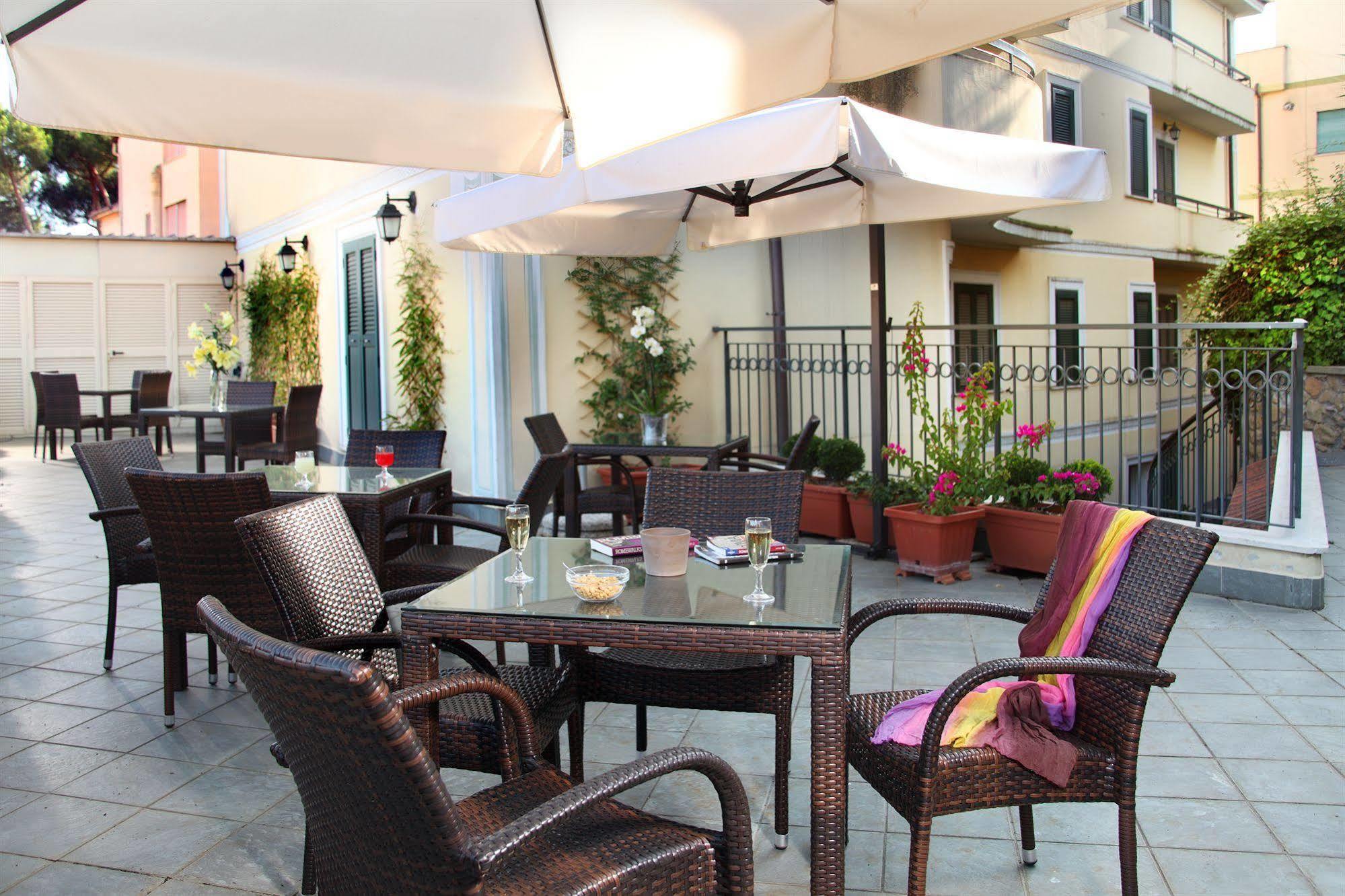 רומא Hotel Alessandrino מראה חיצוני תמונה